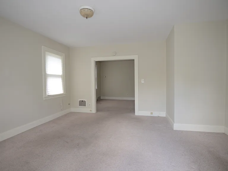 5824 Arnsby Pl — Photo 7