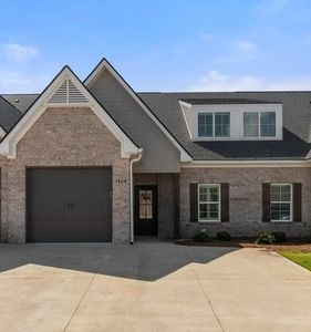 1404 Eden Gate Xing #8B, Auburn, AL, 36830