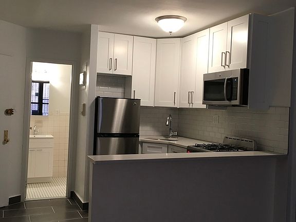 3rd image of 435 7th Ave APT 3A