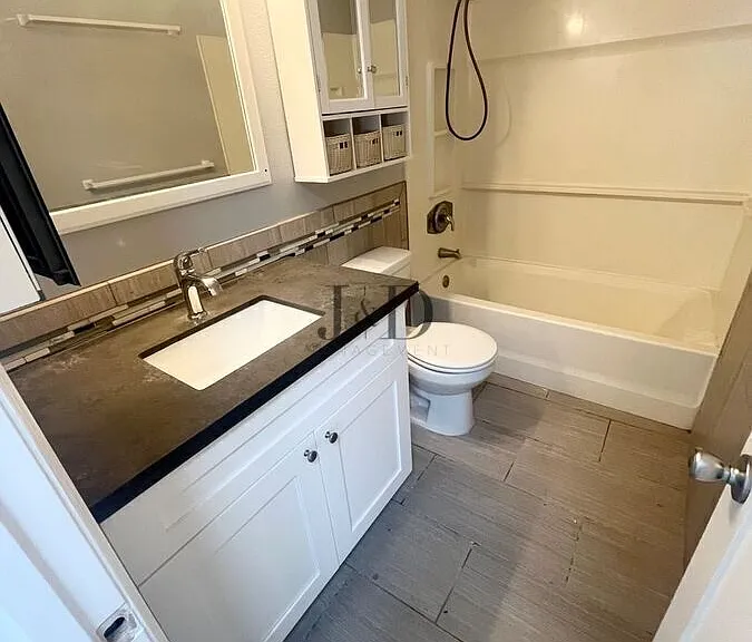 7530 North Ave #F — Photo 10