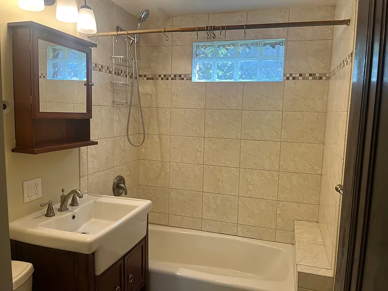 311 Buckingham Ave #1 — Photo 15