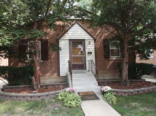 245 Linden Ave, Bellwood, IL 60104