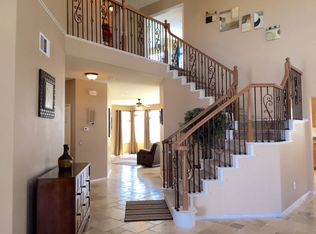 1520 E Chase Dr, Corona, CA 92881
