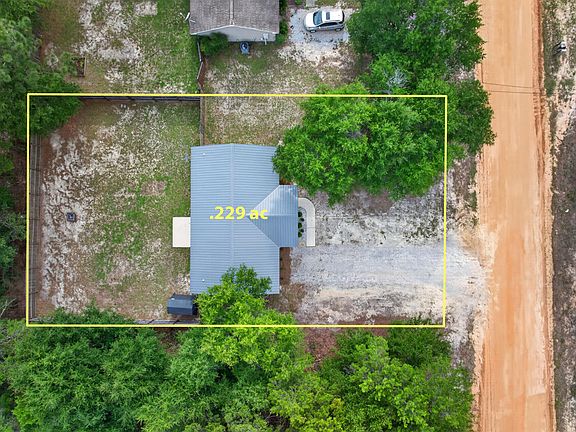 2nd image of 226 Cypress Ave