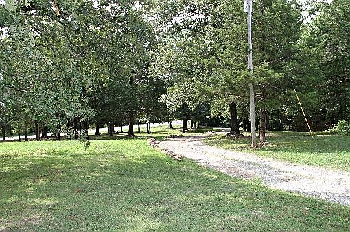 2nd image of 12803 Highway 62