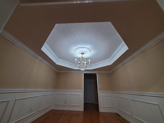 5th image of 4302 Wallerton Ct