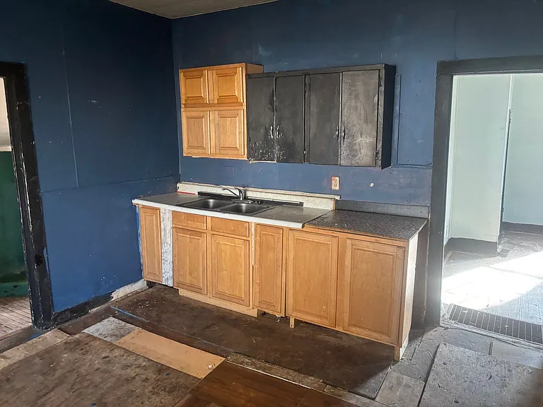 406 High St — Photo 13