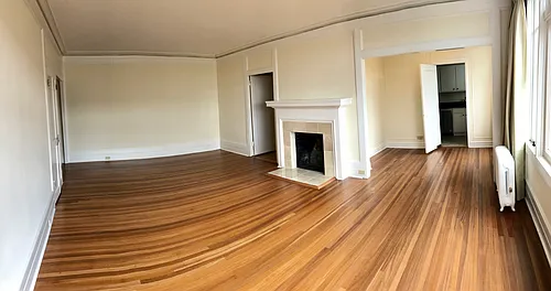 Floor plan 206