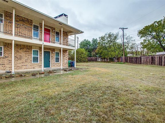2nd image of 3825 Camelot St APT D