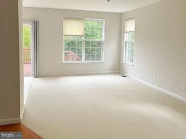 5th image of 29 Prince Dr