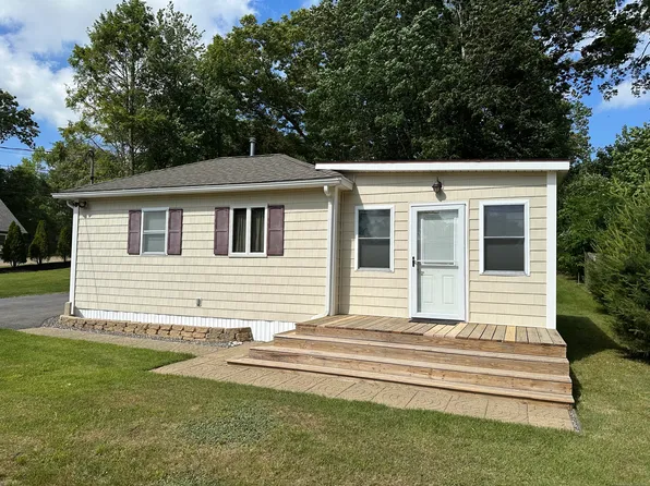 112 Latham Drive, Griswold, CT 06351