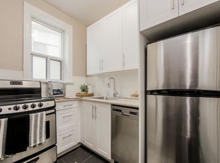 569 Broadview Ave, Toronto, ON M4K 2N8