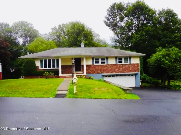 510 Clover St, Clarks Summit, PA 18411