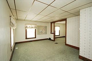 3rd image of 159 E Ave N