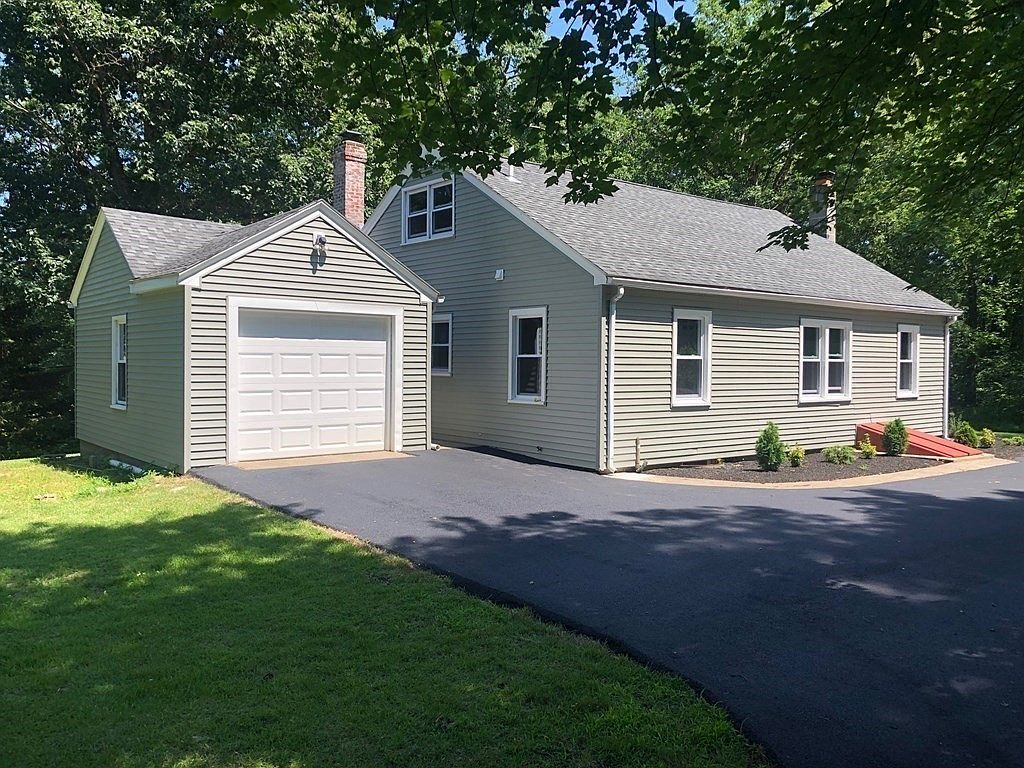 38 Old Southbridge Rd, Dudley, MA 01571 Zillow