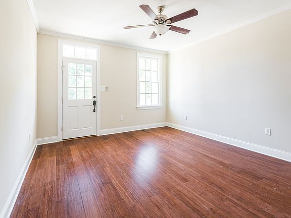 5th image of 972 Pink St