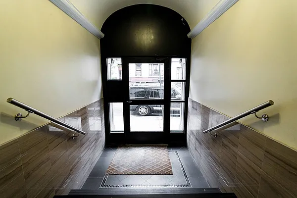 Rented by Shamco Management Corp | media 10