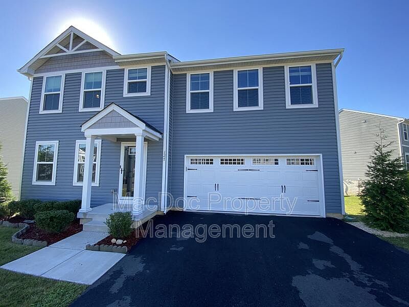 1st image of 127 Harper Ln