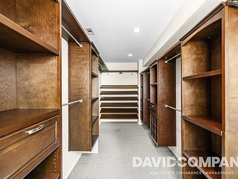 9105 Calvin Way — Photo 24