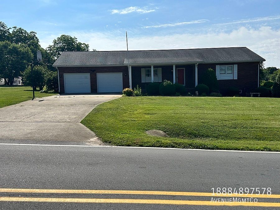 1st image of 3018 21st Street Ln NE