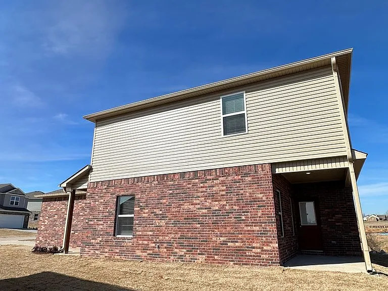 3251 Gulley Ln — Photo 4