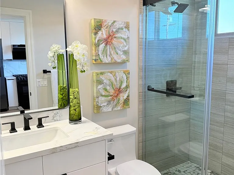 4437 Stewart #F — Photo 8