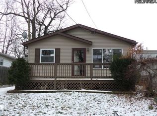 1968 Springfield Lake Blvd, Akron, OH 44312