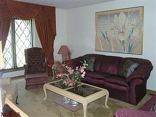 3rd image of 6520 Dolphin Cir E