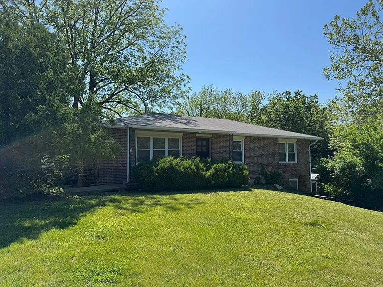 6550 S Old Village Rd — Photo 3