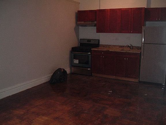 4th image of 217 W 238th St APT 30
