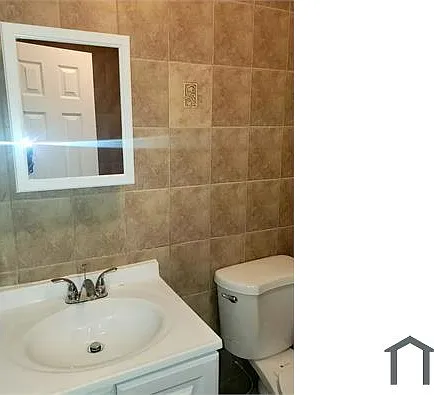 680 E 233rd St #3 — Photo 9