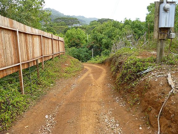 Entrance off Waipouli Rd.