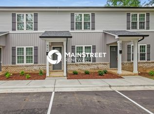 494 Rogers Lake Rd E, Kannapolis, NC 28083