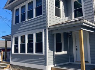 79 Mountain Ave, New London, CT 06320