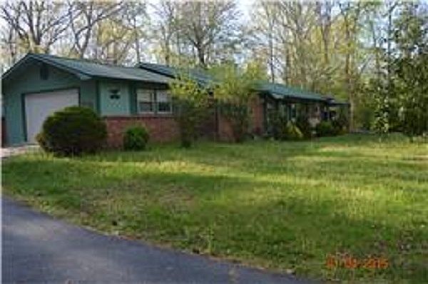 !456 sq ft Brick home on 1.5