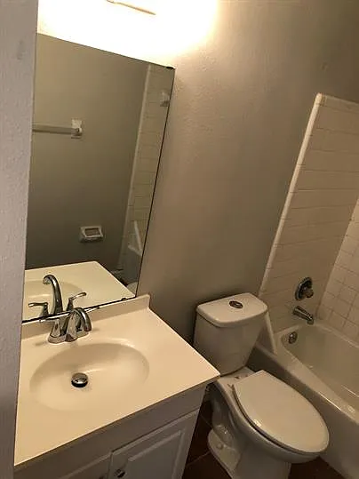 1599 Coombs Dr #2 — Photo 7