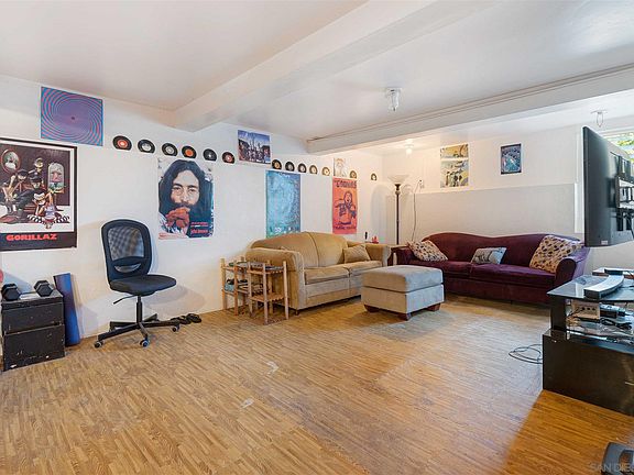 3rd image of 8415 Sunrise Ave