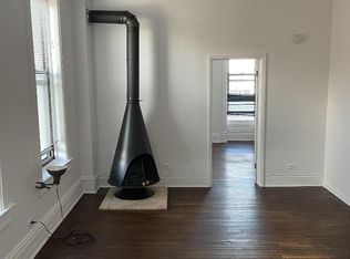 2002 N Halsted St APT 3F, Chicago, IL 60614