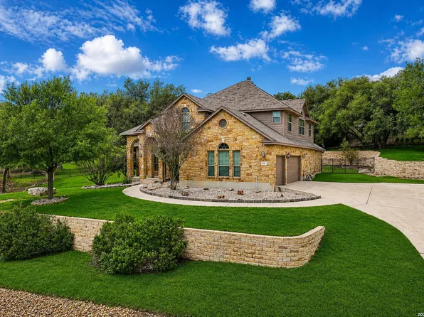 865 Santa Cruz, New Braunfels, TX 78132