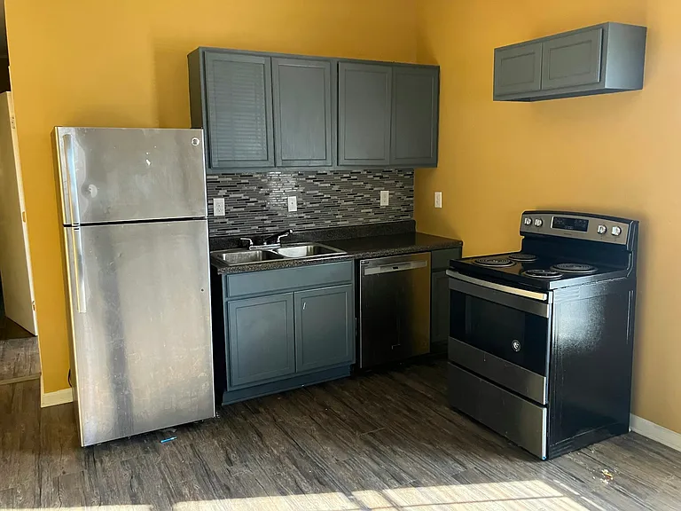 412 N Montgomery St #102 — Photo 7