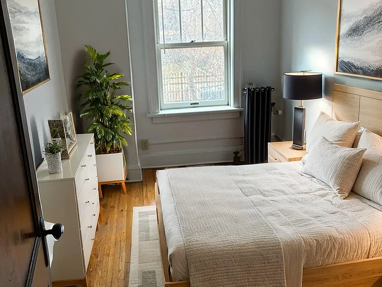 516 University Ave SE #101 — Photo 4
