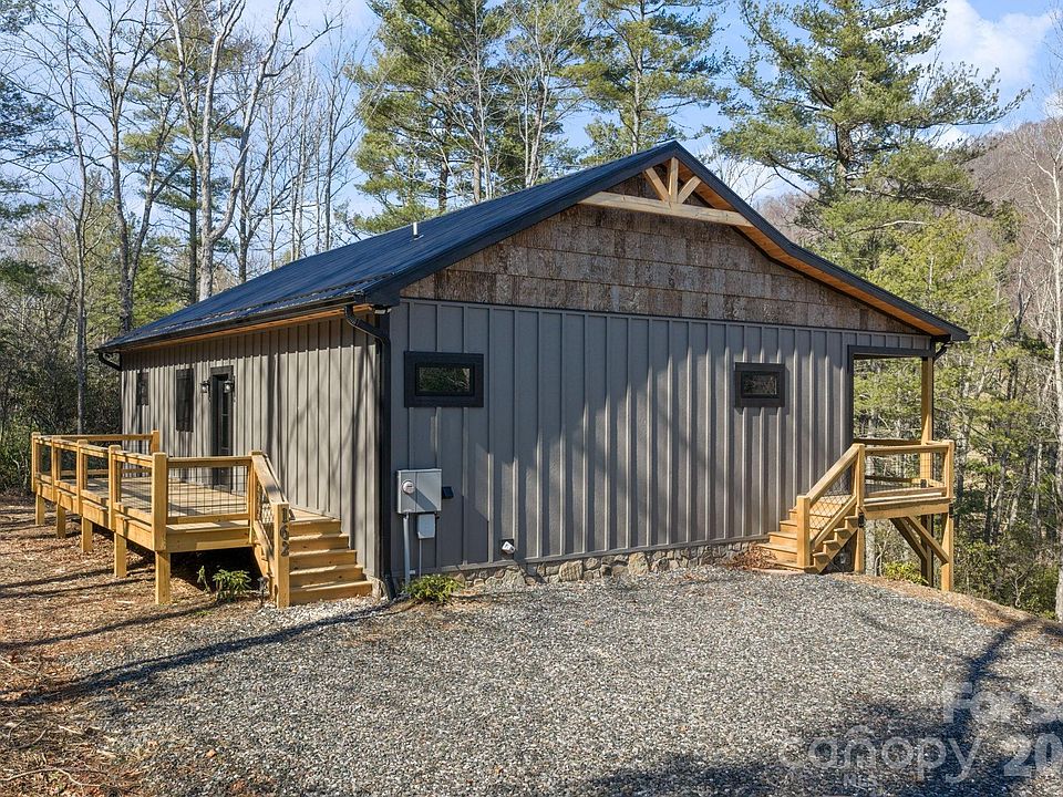 1st image of 162 Shady Oak Ln