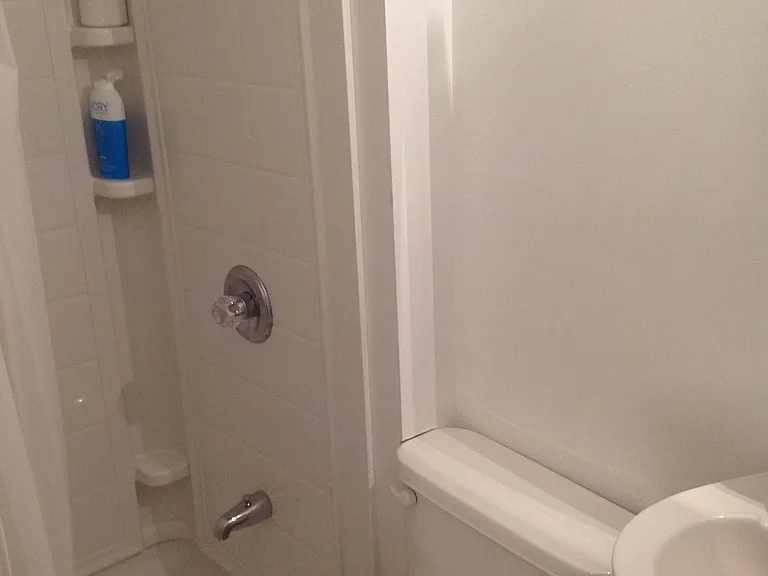 1035 Hampton St NW #A — Photo 5
