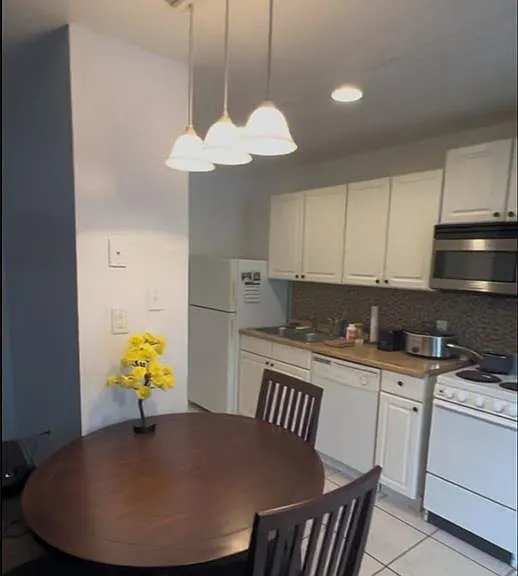 231 Opal St #6 — Photo 3