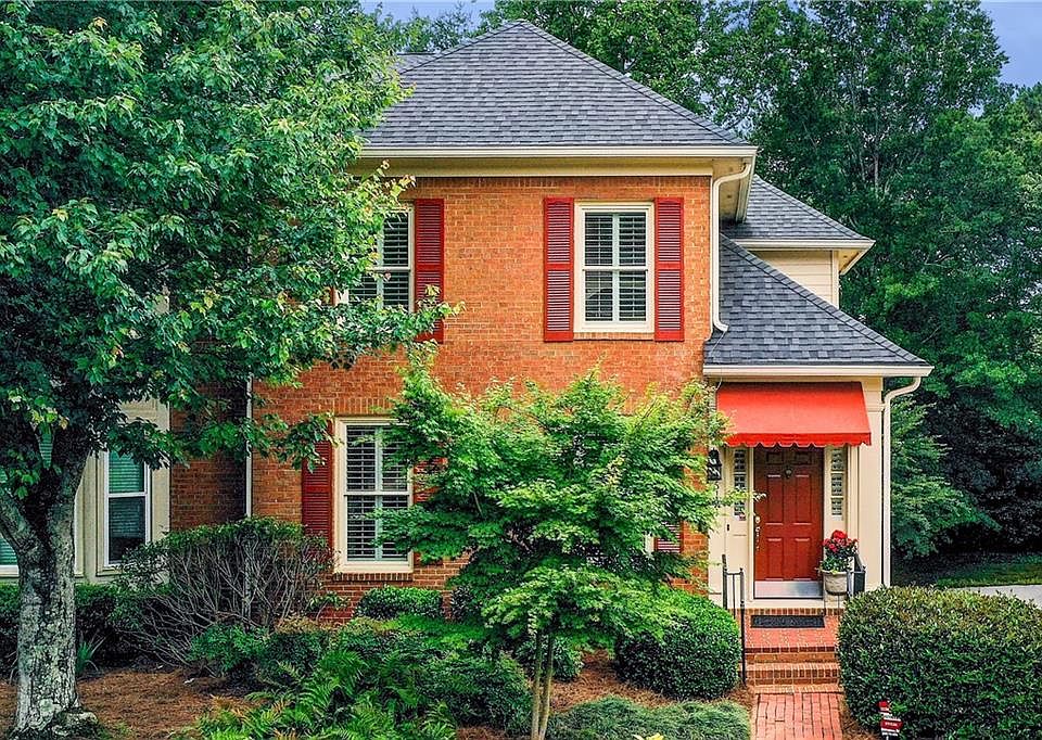 1st image of 6191 Forest Hills Dr