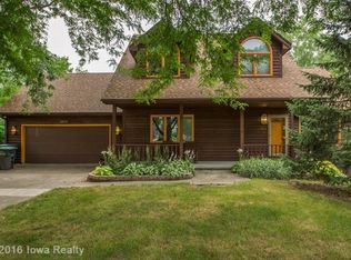 2804 Briarwood Pl, Des Moines, IA 50321