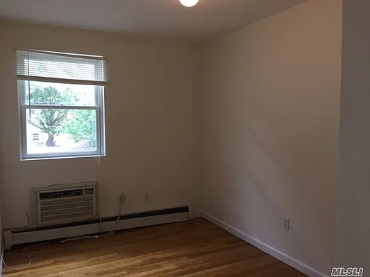 Rented by Douglas Elliman | media 31