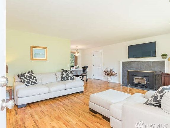 5th image of 27047 13th Ave S