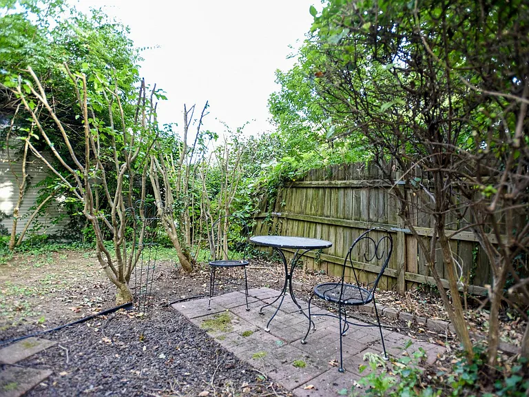 3534 Zumstein Ave #9 — Photo 14