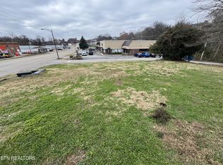 601 E Broadway St, Lenoir City, TN 37771